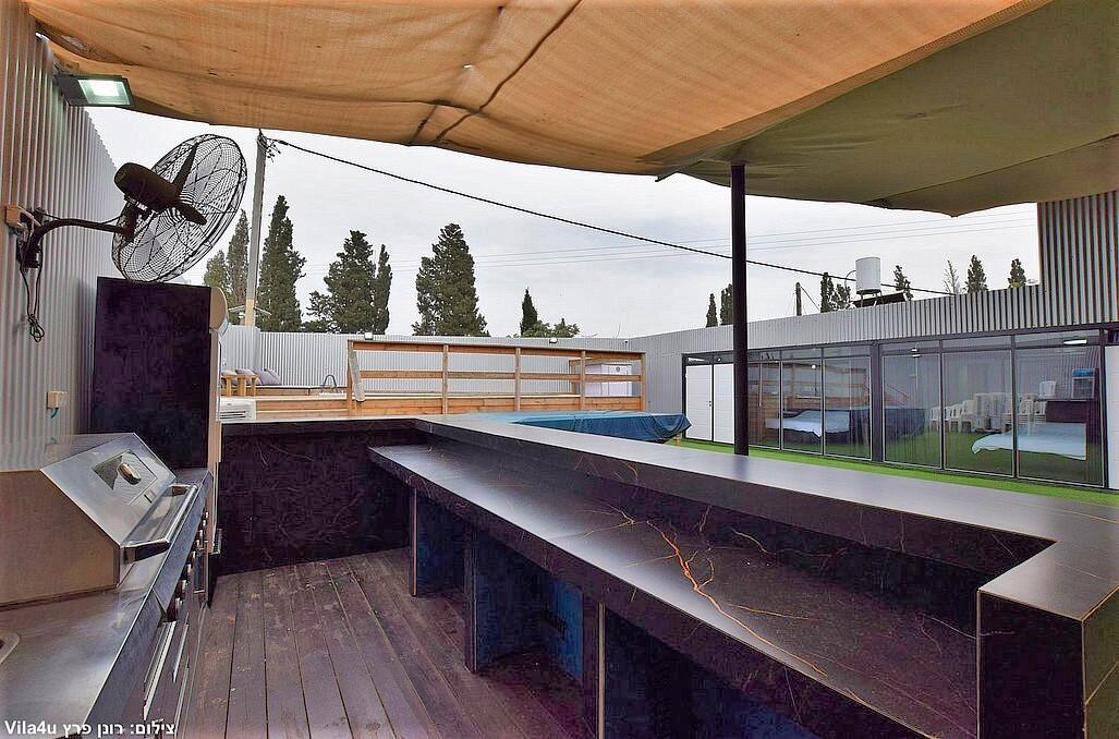 מתחם חדרה ריזורט מרכז  5  לופט 4 יו