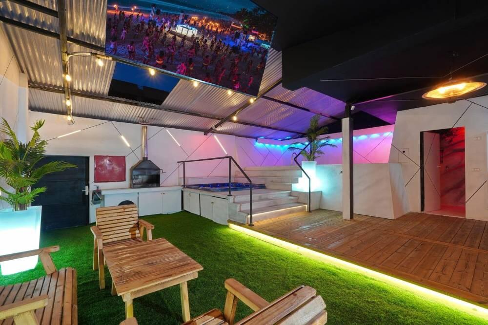 מתחם אירוח וויט - White מרכז  17  לופט 4 יו