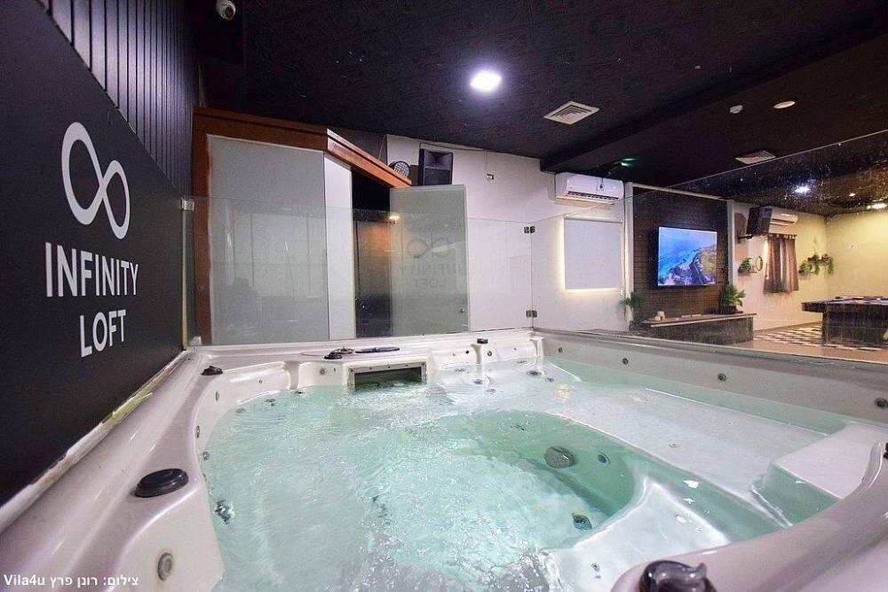 אינפיניטי לופט מרכז  11  לופט 4 יו