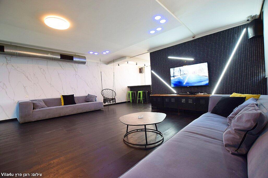 סאנרייז על גג העולם מרכז  7  לופט 4 יו