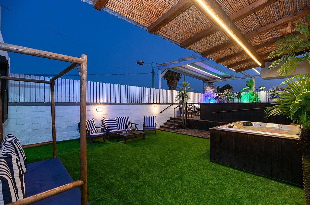 קומת גג מרכז  7  לופט 4 יו