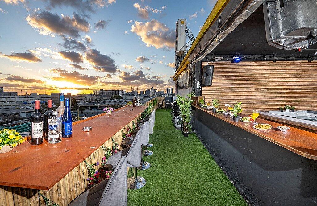 מתחם אירועים רוז גולד - Rose Gold מרכז  4  לופט 4 יו