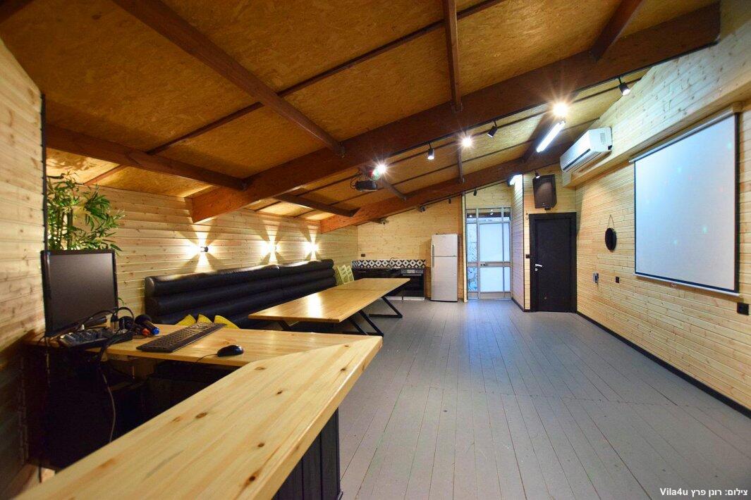 פנטהאוז על הגג מרכז  13  לופט 4 יו