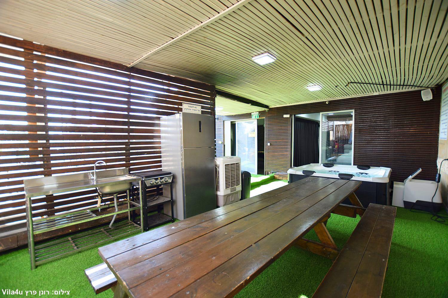 אחוזת ליאן נתניה מרכז  3  לופט 4 יו