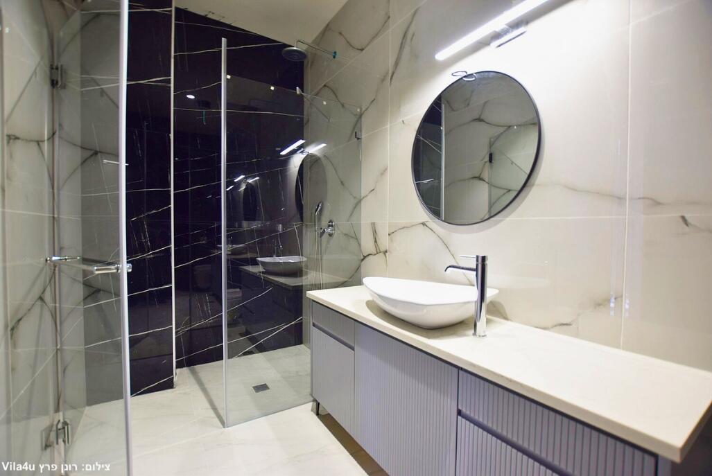 רוקה וייב - Rocca Vibe מרכז  10  לופט 4 יו