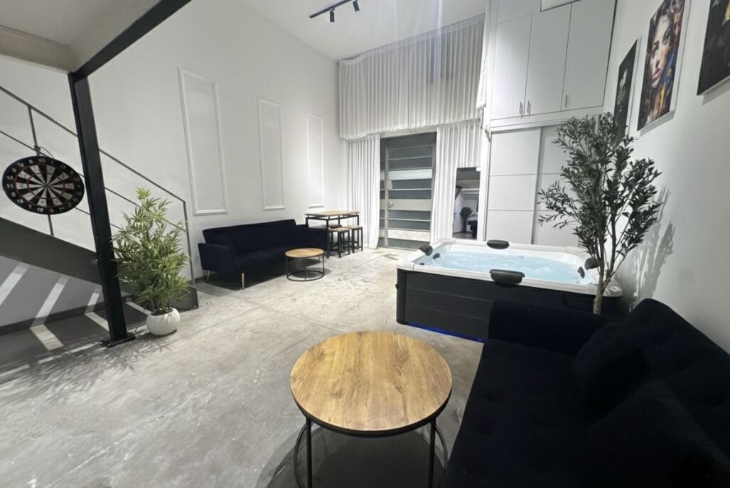 וילה אושן פלור - Ocean floor TLV מרכז  2  לופט 4 יו