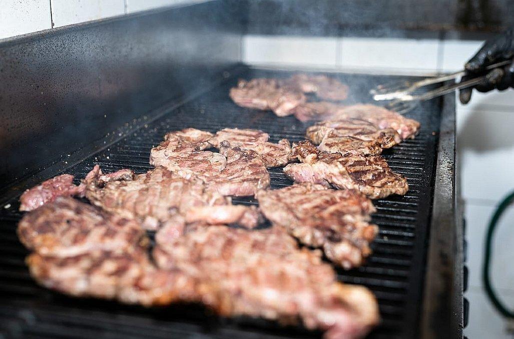 פאפוס איוונטס מרכז  11  לופט 4 יו