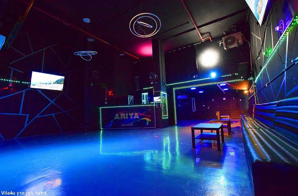 לופט ארייה - Loft Ariya מרכז  22  לופט 4 יו