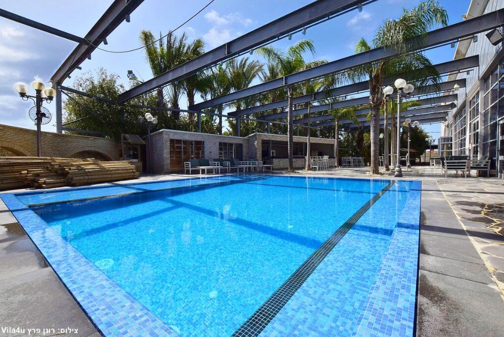 רוקה וייב - Rocca Vibe מרכז  13  לופט 4 יו