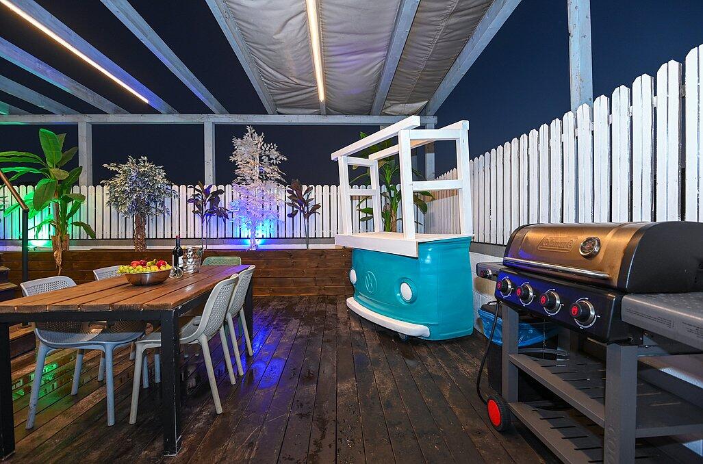 קומת גג מרכז  8  לופט 4 יו