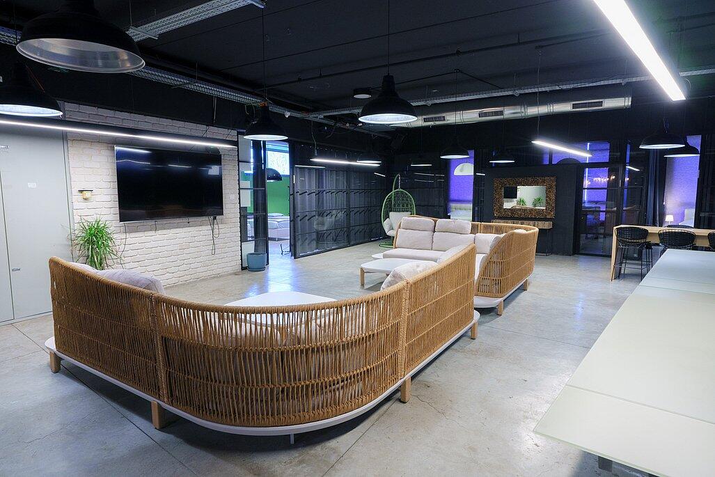 אחוזת הר טוב מרכז  11  לופט 4 יו