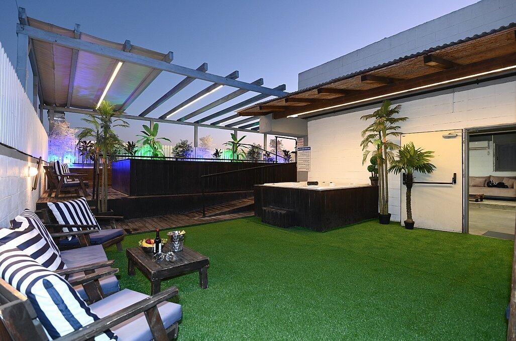 רוף טופ מרכז  12  לופט 4 יו